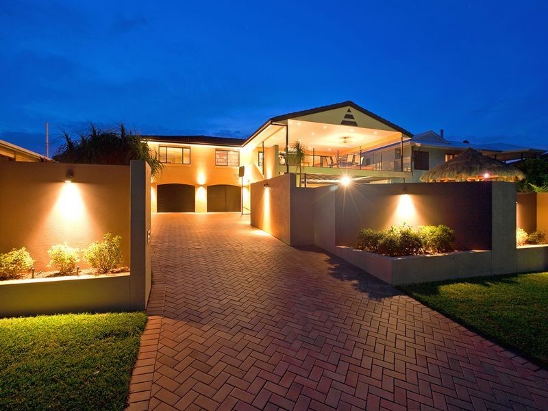 20 Paranka Drive South, Cleveland QLD 4163