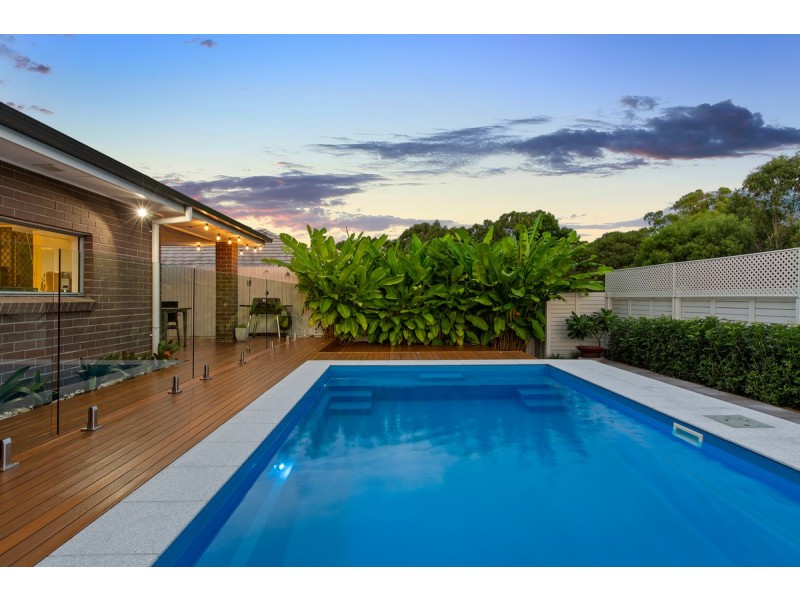 1 Glencoe Street, Thornlands QLD 4164