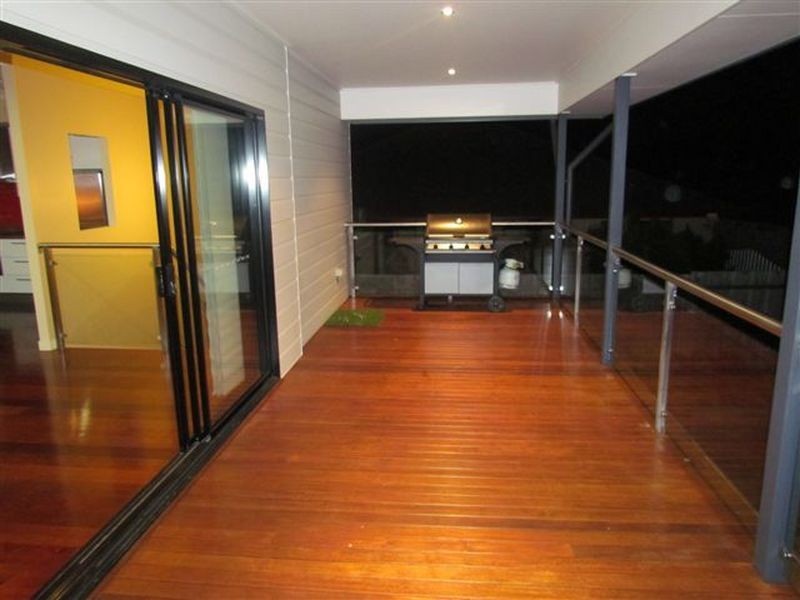 23 Hoskins Drive, Wellington Point QLD 4160