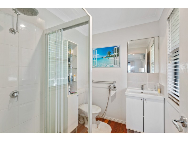 3 Timothy Street, Macleay Island QLD 4184