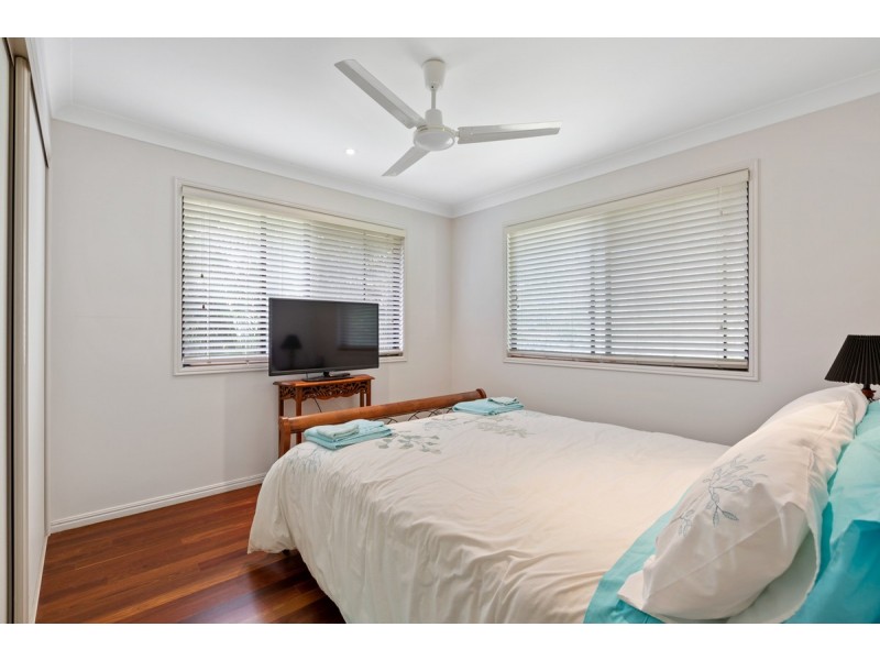 3 Timothy Street, Macleay Island QLD 4184