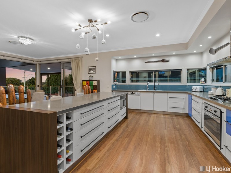 107 Habitat Drive, Redland Bay QLD 4165