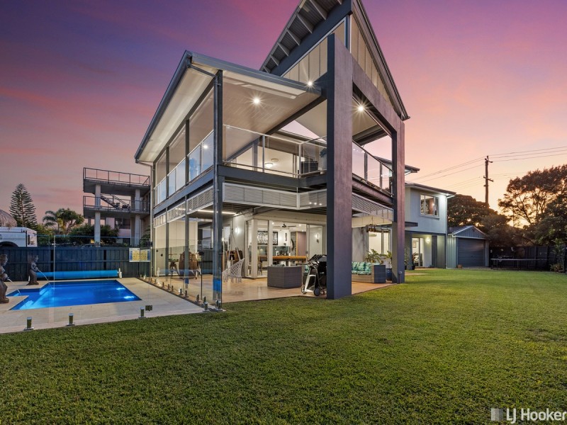 107 Habitat Drive, Redland Bay QLD 4165