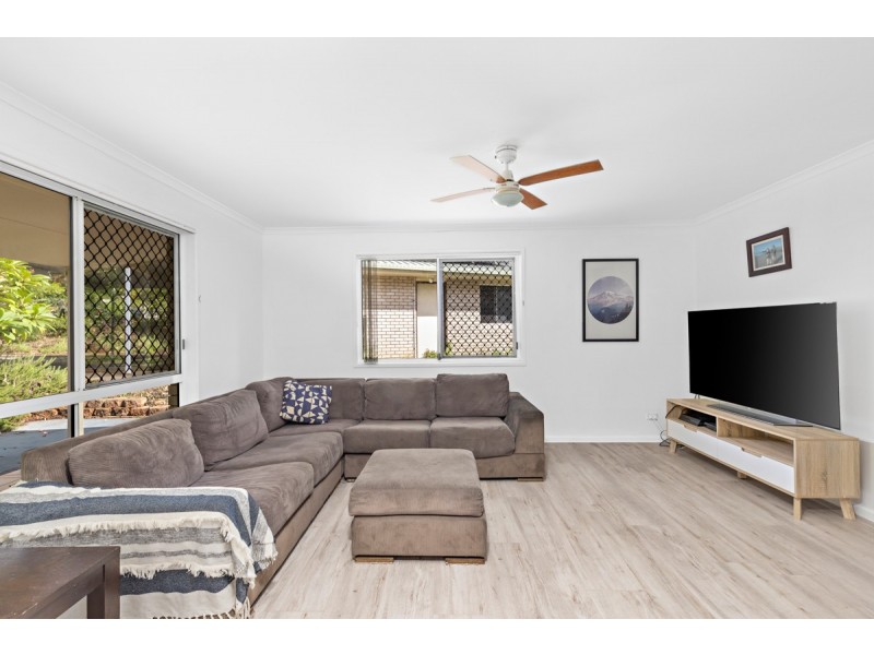 27 Tipuana Drive, Capalaba QLD 4157