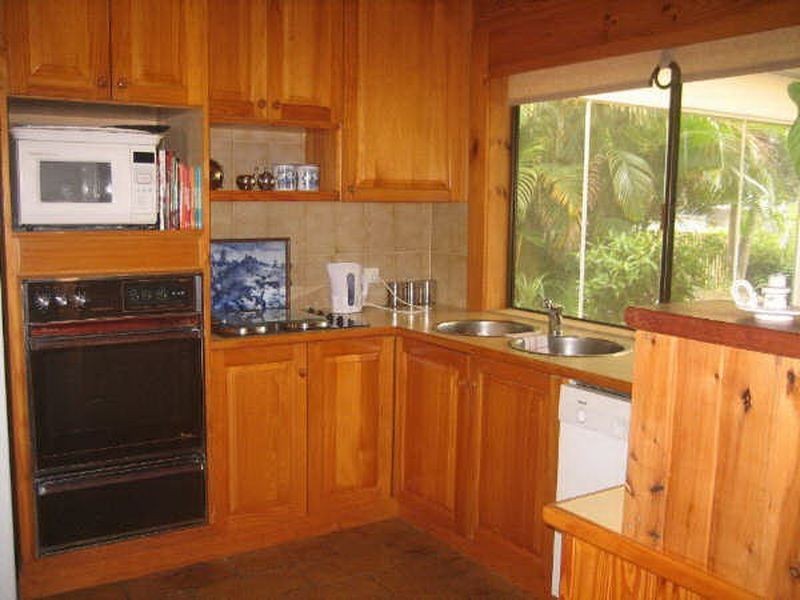 10 Carinya Street, Cleveland QLD 4163