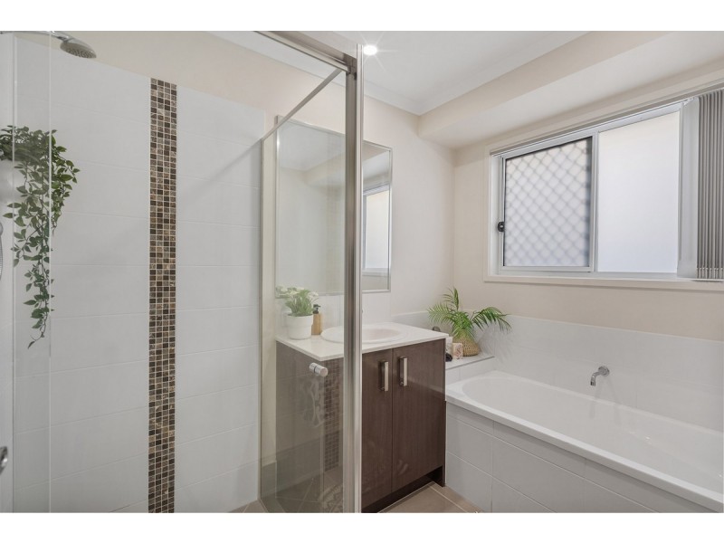 22 Springwater Street, Thornlands QLD 4164