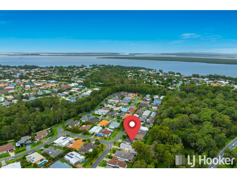 55 Azure Avenue, Redland Bay QLD 4165