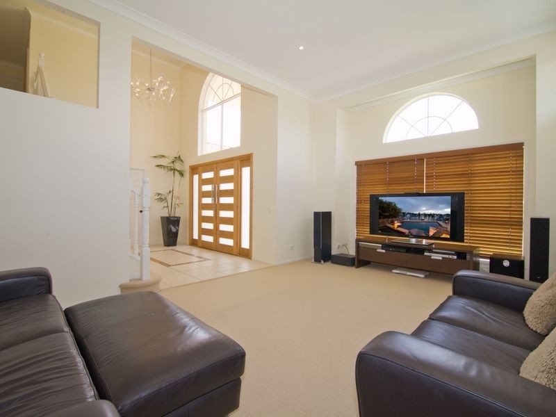 22 Carling Court, Raby Bay QLD 4163