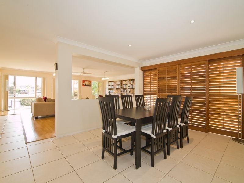 22 Carling Court, Raby Bay QLD 4163