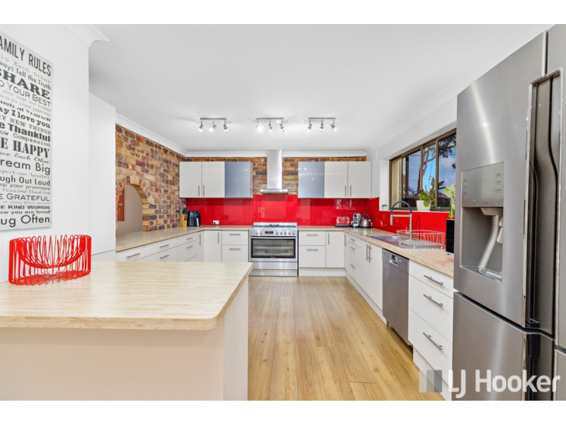 2 Devonstone Street, Cleveland QLD 4163