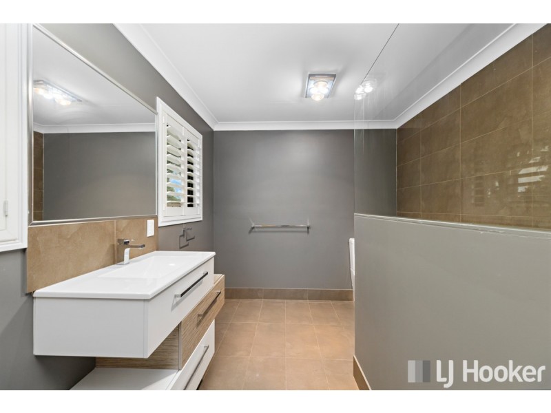 2 Devonstone Street, Cleveland QLD 4163