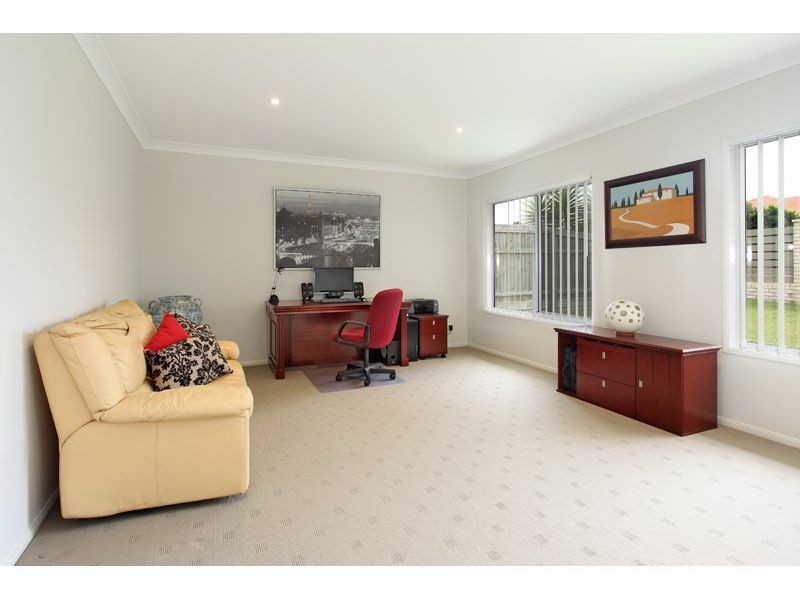 31 Schonrock Street, Wellington Point QLD 4160