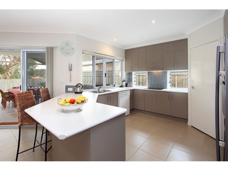 31 Schonrock Street, Wellington Point QLD 4160