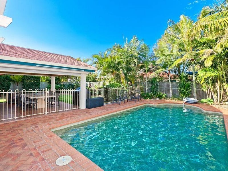 2 Nautilus Drive, Ormiston QLD 4160