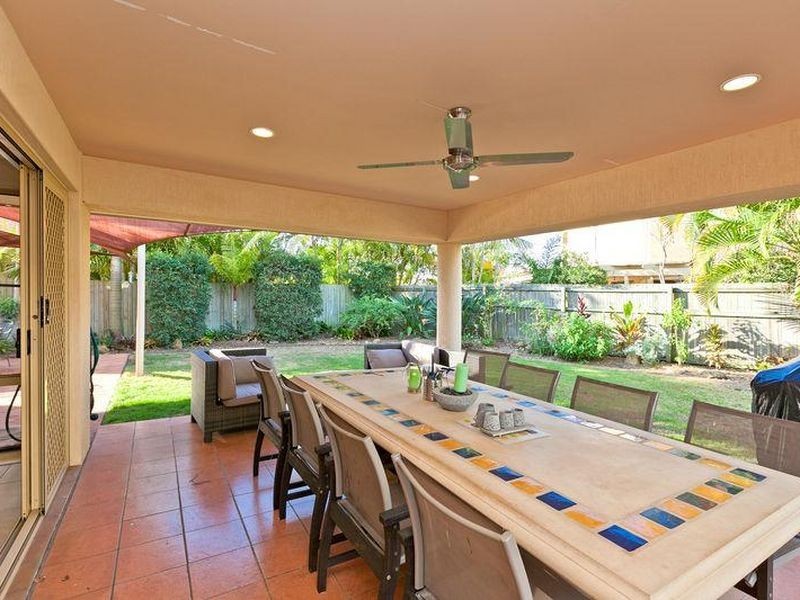 2 Nautilus Drive, Ormiston QLD 4160