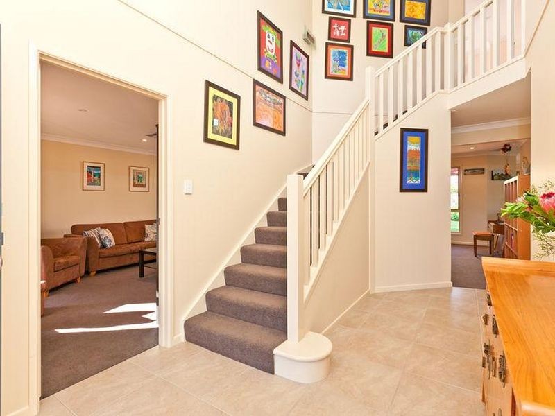 2 Nautilus Drive, Ormiston QLD 4160