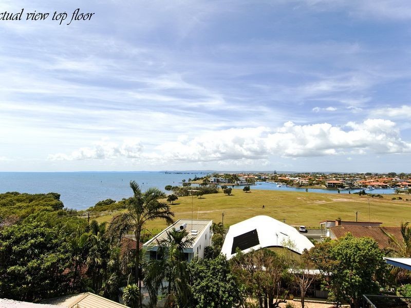 33 Cleveland Terrace, Ormiston QLD 4160