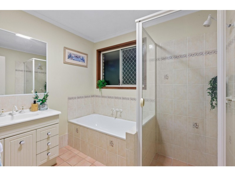 10 Gunsynd Court, Wellington Point QLD 4160