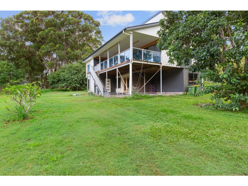 5 Roebuck Road, Russell Island QLD 4184