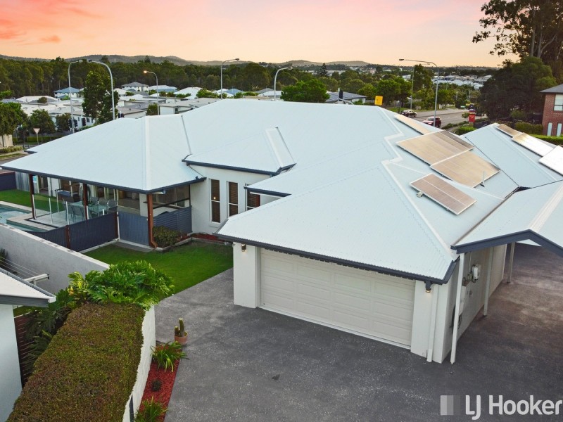 19 Samuel Court, Manly West QLD 4179
