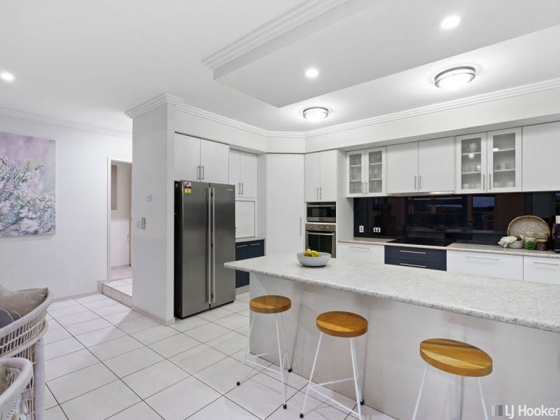 19 Samuel Court, Manly West QLD 4179