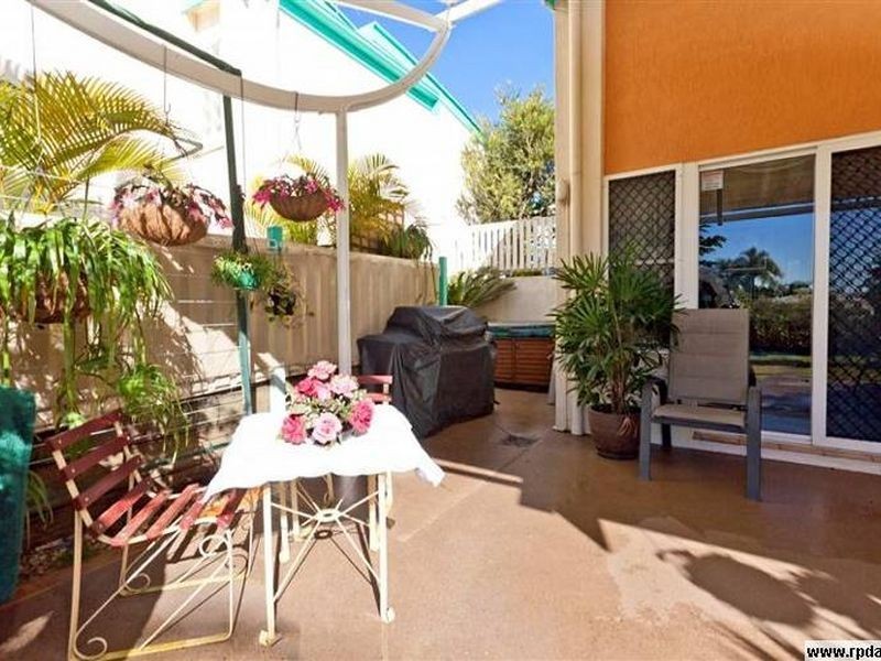6/14 Mary Pleasant Drive, Birkdale QLD 4159