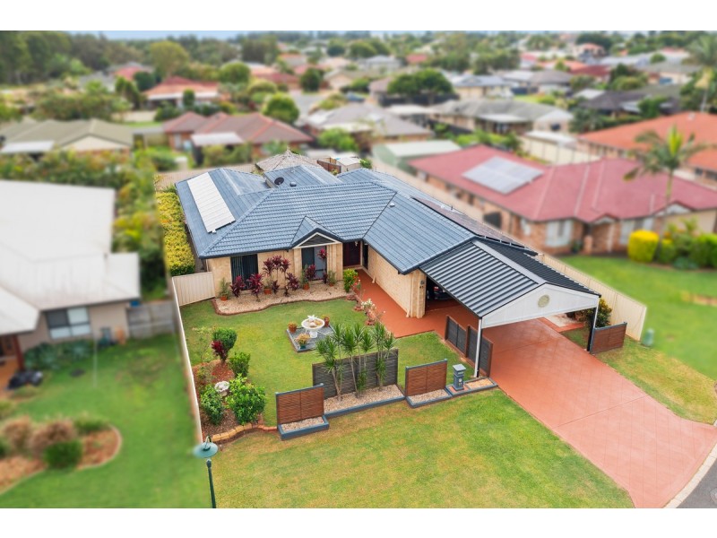 65 Seaholly Crescent, Victoria Point QLD 4165