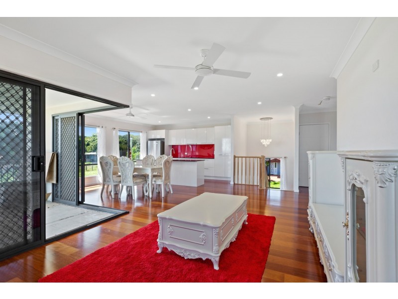 20 Mark Road, Russell Island QLD 4184