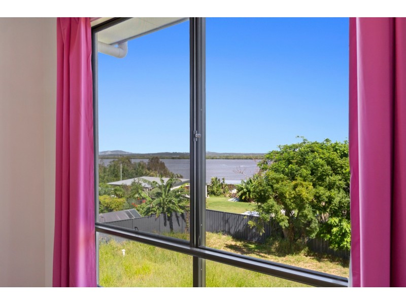 20 Mark Road, Russell Island QLD 4184