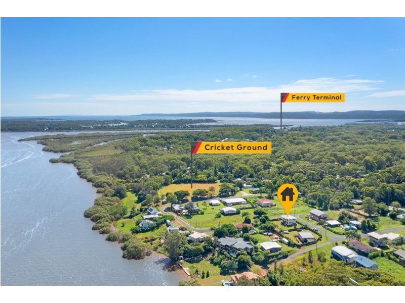 20 Mark Road, Russell Island QLD 4184