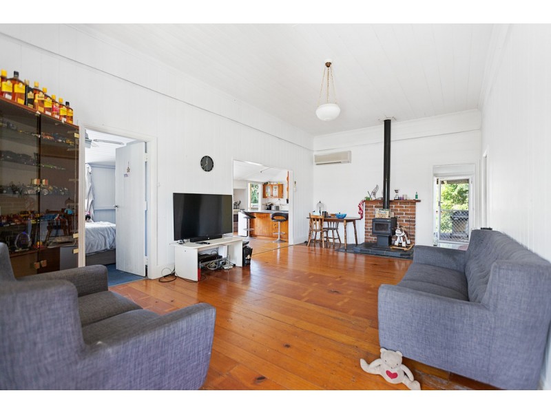 667 Main Road, Wellington Point QLD 4160