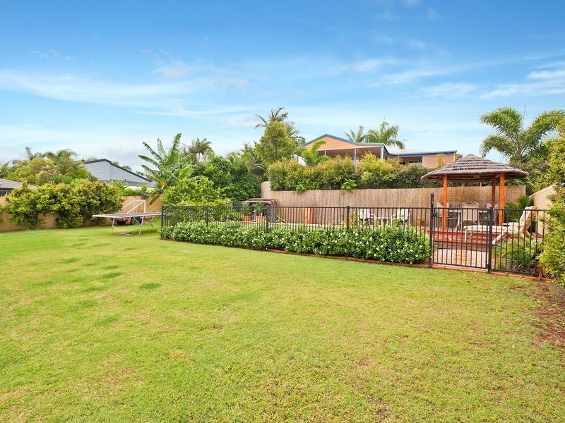 8 Outlook Parade, Ormiston QLD 4160