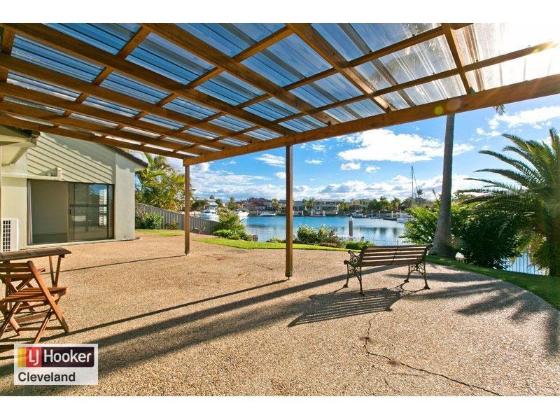 11 Voyagers Court, Raby Bay QLD 4163