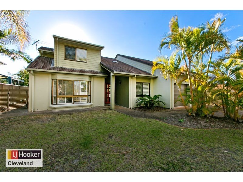 11 Voyagers Court, Raby Bay QLD 4163