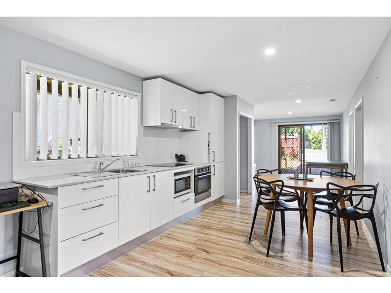 696 Old Cleveland Road East, Wellington Point QLD 4160