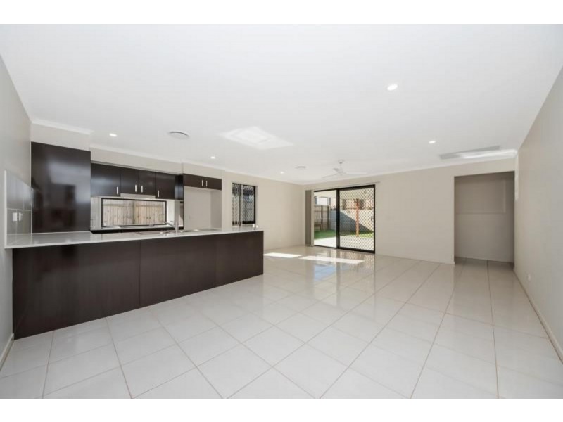 3 Tide Place, Thornlands QLD 4164