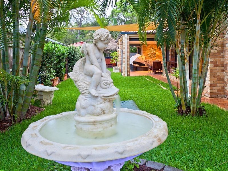 18 Ribonwood Street, Thornlands QLD 4164