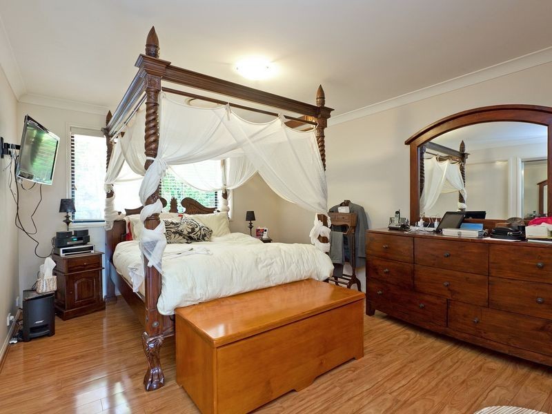 18 Ribonwood Street, Thornlands QLD 4164