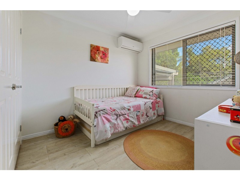 1 Lacerta Place, Wynnum QLD 4178