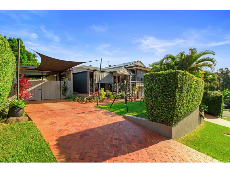 1 Lacerta Place, Wynnum QLD 4178