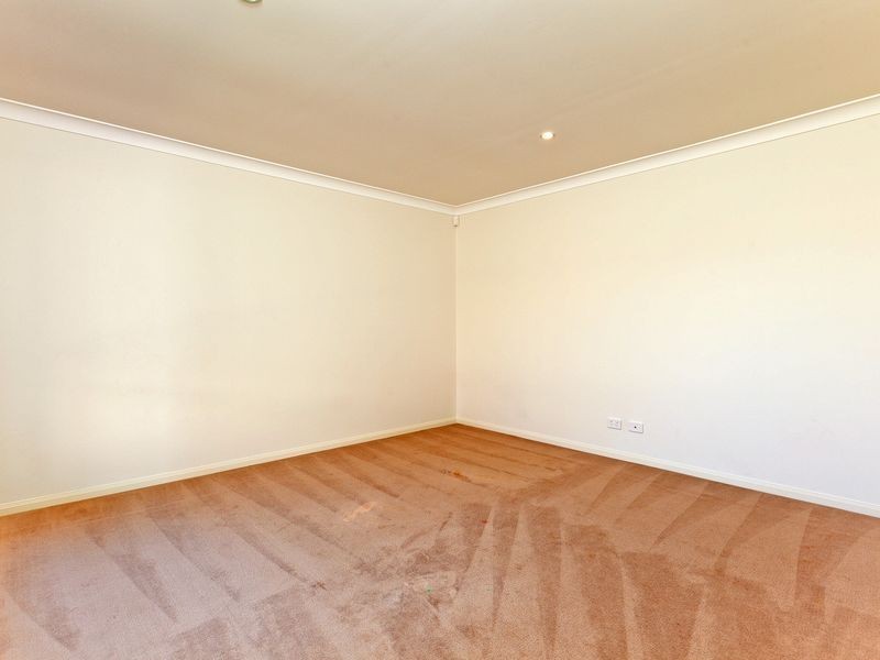 19 Pentecost Place, Redland Bay QLD 4165