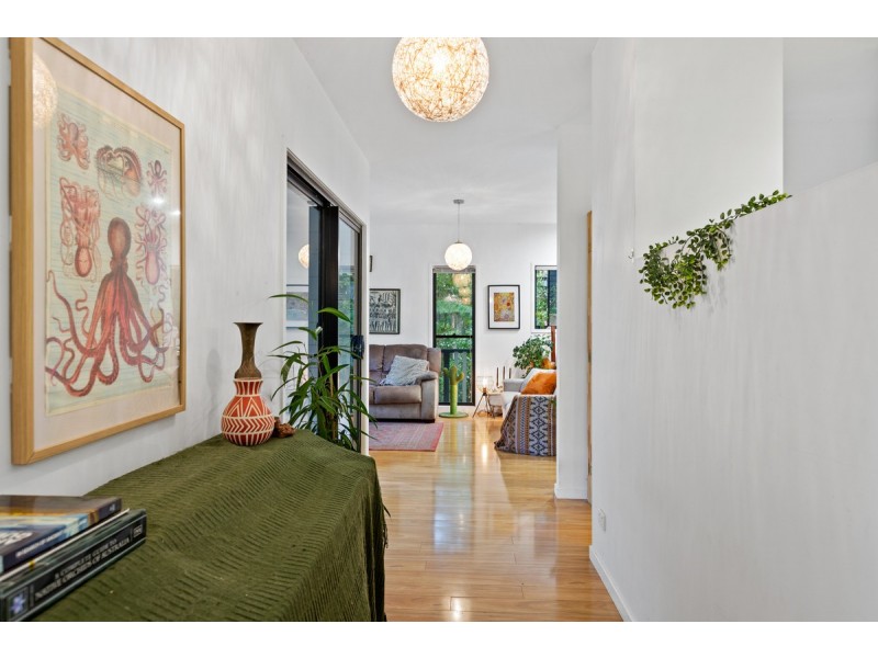 10 Katmai Court, Tamborine Mountain QLD 4272