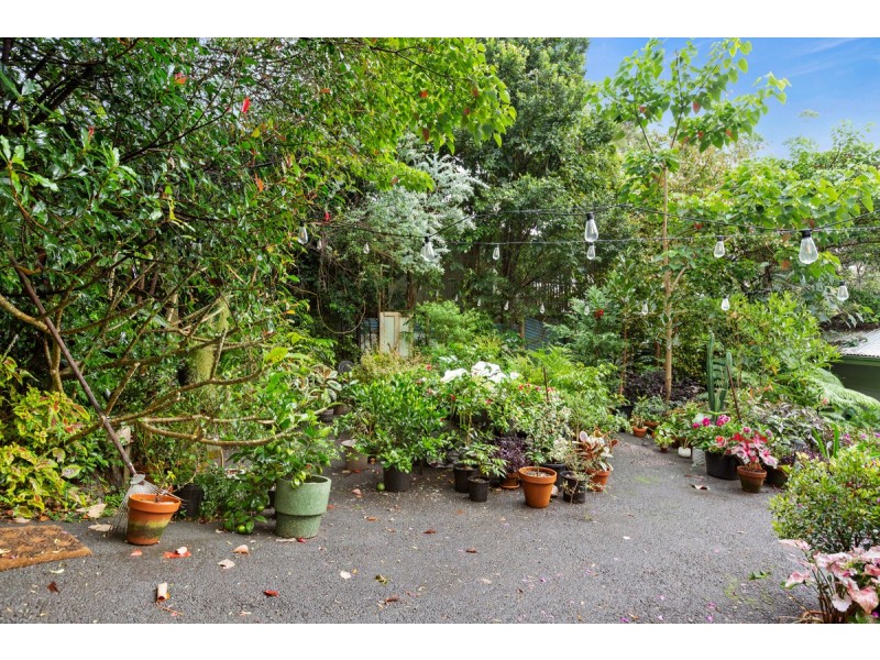 10 Katmai Court, Tamborine Mountain QLD 4272