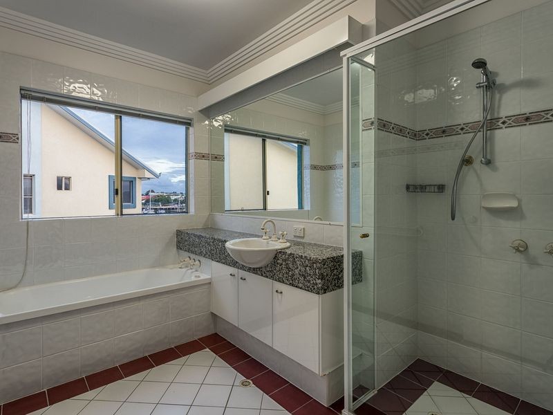 29/10-14 Esperance Court, Raby Bay QLD 4163