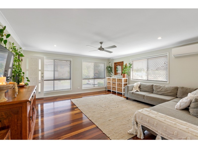 24 Boongeen Street, Rochedale South QLD 4123