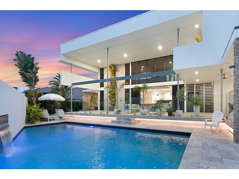 15 Nadine Crescent, Thornlands QLD 4164