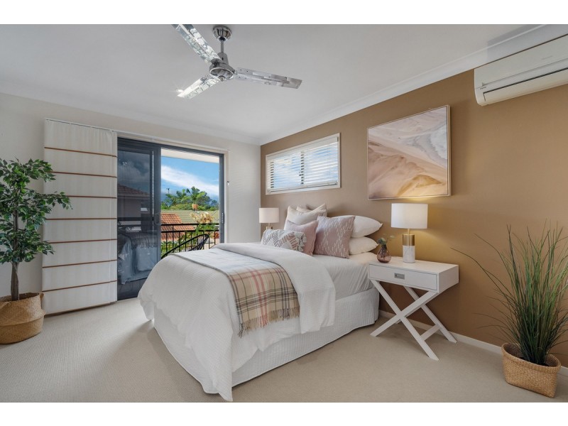 2/219 Shore Street West, Cleveland QLD 4163