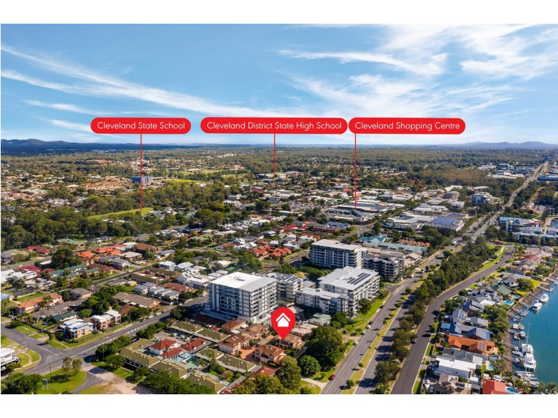 2/219 Shore Street West, Cleveland QLD 4163