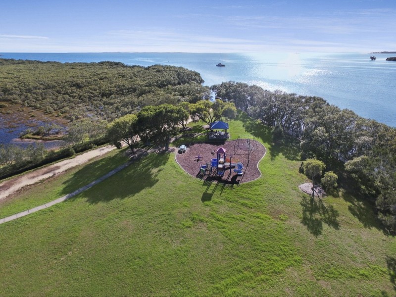 24 Booran Street, Lota QLD 4179