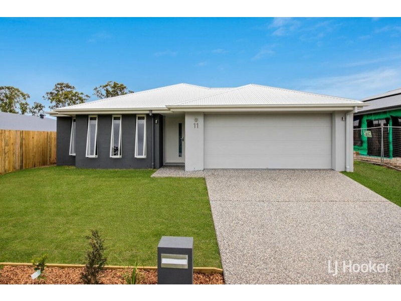 11 Valleygreen Close, Redland Bay QLD 4165